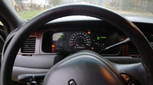 Утренний запуск лимузина Lincoln Town Car 4.6 инжектор, классика американского автопрома