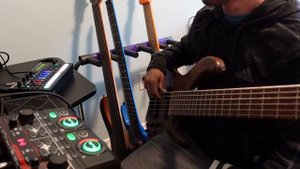 Boss RC202 Improvised Drum and Bass Live Looping Oct 5