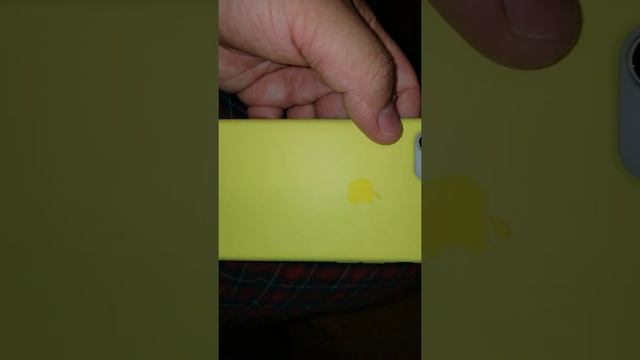 Apple Flash Yellow Silicone Case 4 months of use update смотреть онлайн