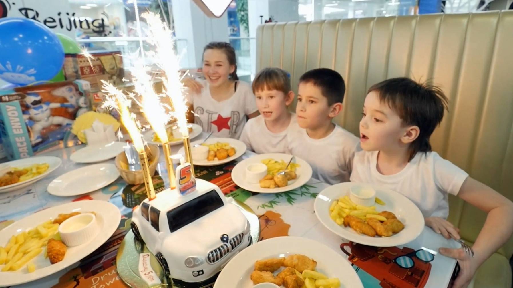 День рождения! 5 лет в обед ) смотреть онлайн