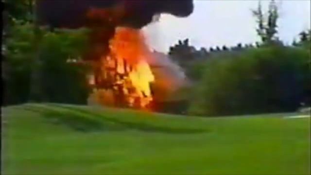 Baby Yoda Exploding a Transformer Station смотреть онлайн