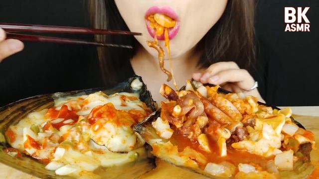 ASMR Spicy Seafood Pen Shell with Cheese *shellfish 키조개 치즈찜(eating sounds) MUKBANG