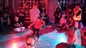 Анастасия Иванова.Голос Дети 6. Popping. Баттл 0,33.(Iva)