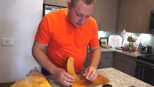 Купили ОГРОМНУЮ ногу Хамона за 100$ Распаковка и дегустация влог