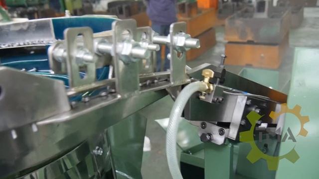 Станок для накатки резьбы на шурупы и саморезы с вибрационным питателем AR-15TH смотреть онлайн