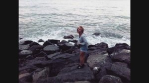 А помнишь, как она смеётся :))))))