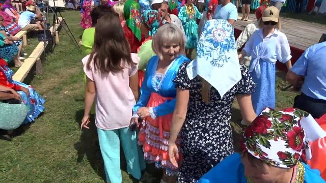 Марийский танец. Подсмотрен в Старокульчубаево. Видео Хайбуллина Василия