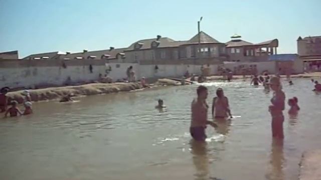 гаряче джерело смотреть онлайн