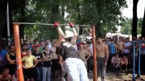 ТУРНИКМЭНЫ|ЛУЧШИЕ ТРЮКИ НА ТУРНИКЕ