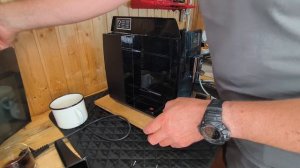 Jura e60 (e6). Стала выскакивать ошибка 1. Дело оказалось в плате. Причина - наливают воду сверху.