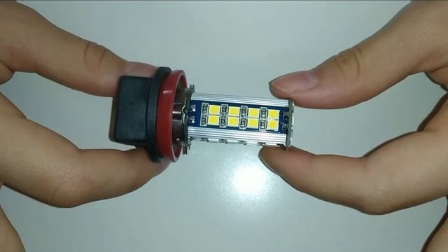 Комплект светодиодных ламп Solarzen H8-38s35 для противотуманных фар, LED лампа H8 для ПТФ диоды смотреть онлайн