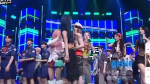 Idols reaction to Gidle 'QueenCard' (ft. Kard, Dreamcatcher, Enhypen, lesserafim)