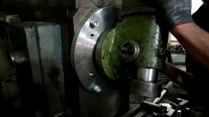 ВФГ поставить вертикально фрезерную головку от фрезера 675 на горизонтальный фрезерный станок 6р81г