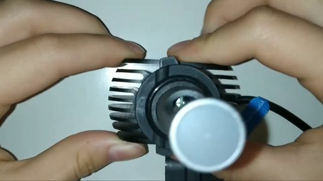 Комплект автомобильных светодиодных ламп HB4-S1 NeTuning для противотуманных фар 9006 ближнего света смотреть онлайн