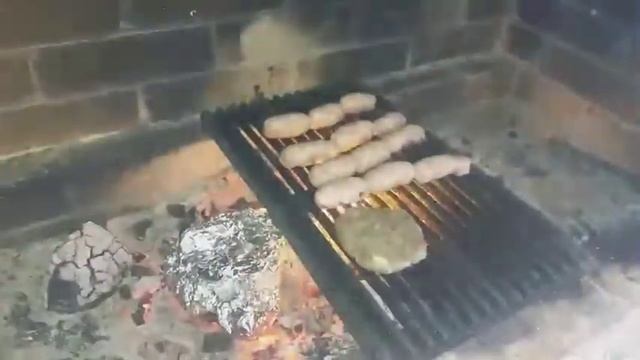 #картошка, #сардельки, #бургер, это шедевр от мастера #мастергриль