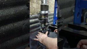 Ремонт 5ст МКПП Octavia A5 1,6 BSE . Запрессовка сдвоенного подшипника