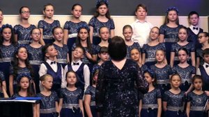 Музыка Г. Гладкова, слова Г. Горбовского, обработка для хора М. Гоголина - "Чукотская песня"