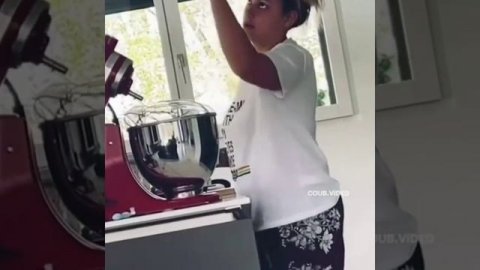 СБОРКА_ПРИКОЛОВ_ЛУЧШИЕ_ПРИКОЛЫ_ЧАСТЬ_66