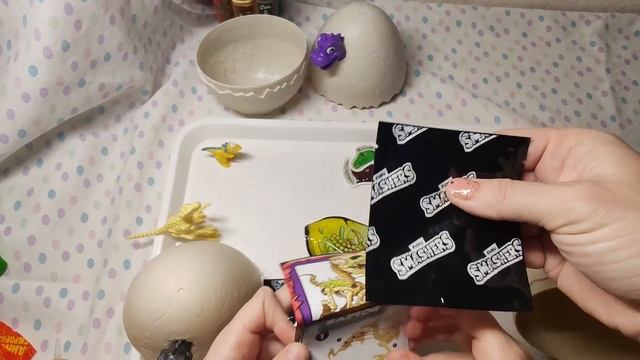 Zuru smashers против дино сюрприза из Красного Белого, распаковка сюрпризов, распаковка игрушек смотреть онлайн