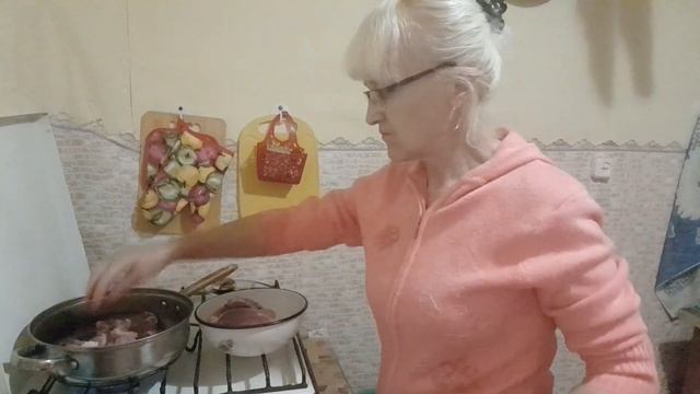 Живу в селе!Трава прёт.На ужин ПЛОВ.