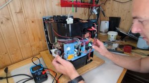Jura j9 стала выключаться когда захочет.