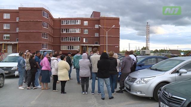 Страдания жителей Европейского завершаются. Возможно. смотреть онлайн
