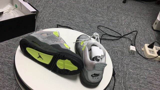 Unboxing!Air Jordan 4 Retro SE “Neon”-Green lights up your body(from BESTSHOES.SU) смотреть онлайн