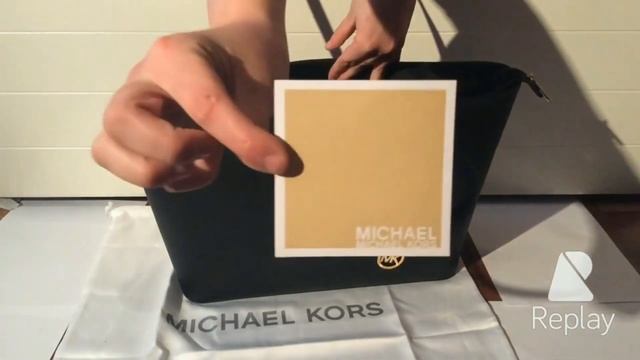 Обзор сумки Michael Kors Jet Set Travel