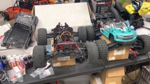 Arrma Kraton 4S or Arrma Outcast 6S EXB - Which is Better?