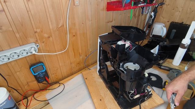 Nivona просит добавить зёрен. смотреть онлайн