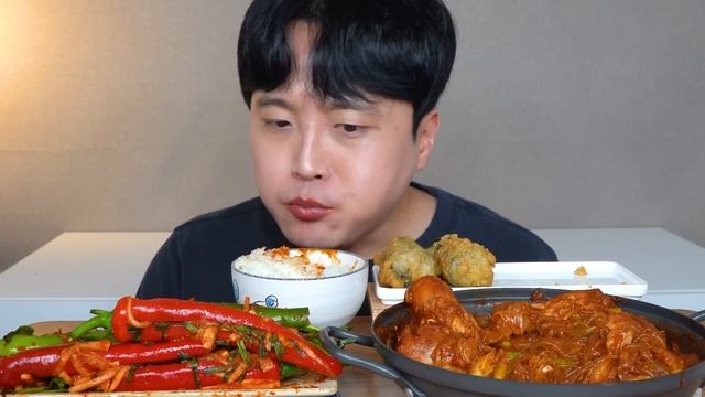 [와차밥] 칼칼한 닭볶음탕 고추소박이 김말이튀김 요리 먹방 Chili Kimchi & Spicy Braised Chicken ASMR MUKBANG EATING SHOW