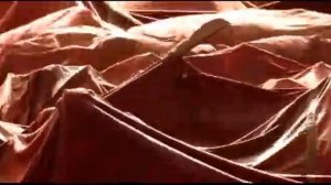 х/ф "Бахубали" 2015г - Трон достанется тому кто  убьет Калакейя первым.