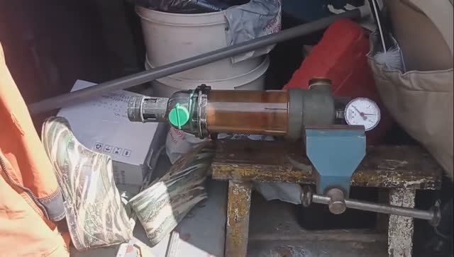 Как открутить колбу фильтра Honeywell F76S -1"AA смотреть онлайн