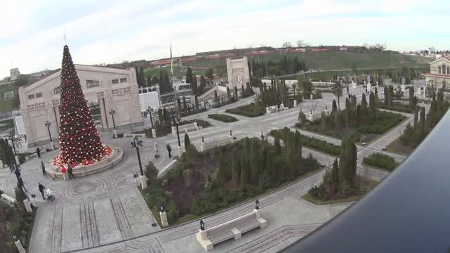 НОВЫЙ И СТАРЫЙ ХЕРСОНЕС .