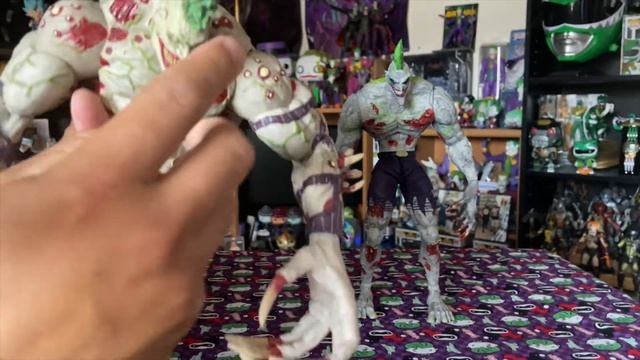 Titan Joker Review & Comparison (DC Collectibles and McFarlane Toys) смотреть онлайн