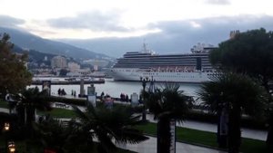 Круизный сезон в Ялте. Круизные лайнеры Arcadia и Pacific Princess. 09/10/2013