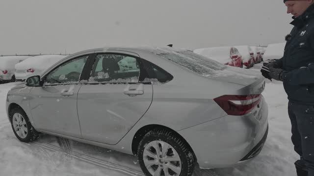 А РАНЬШЕ БЫЛО ЛУЧШЕ?! Какие подвохи скрывает новая LADA VESTA 2024 в сравнении с дорестайлинговой!