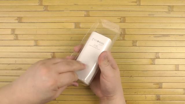 Распаковка Canyon 10000 mAh White (CNE-CPB010W)