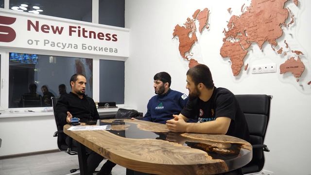 НОВОЕ ИНТЕРВЬЮ С РИЗВАН ММА О НУРУЛЛО И ФАРИДУНЕ !!!