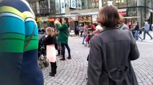 Медведь, Прага,  Вацлавская площадь.