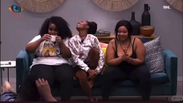 BBmzansi 2022.. MPHO and THEMBA Kiss Passionately