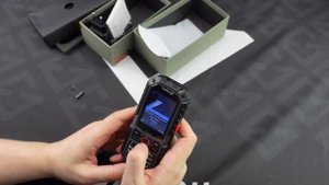 Защищённый кнопочный телефон 2024 года.