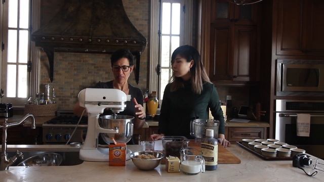 How to make the BEST Sticky Toffee Pudding!!! смотреть онлайн