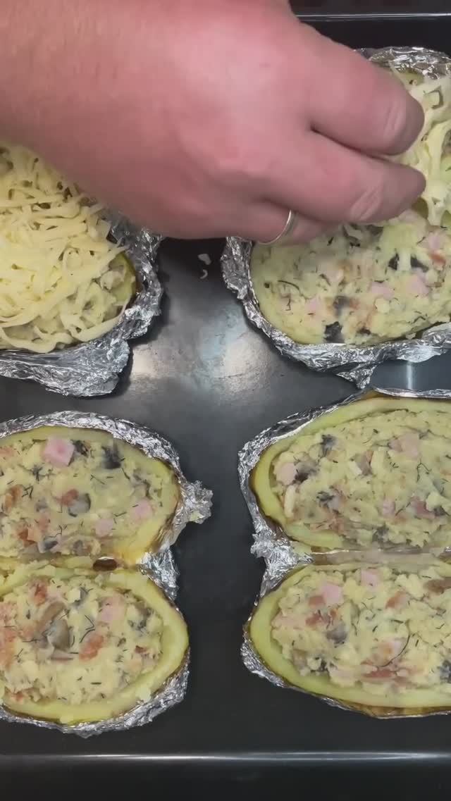 Крошка-Картошка дома#рецепты #shorts #картошка #food #начинка#сыр#potato #вкусно # смотреть онлайн