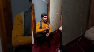 Бобур Мансуров Студент коймайман