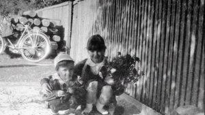 Детство мое, постой -  Зоя Харабадзе и Олег Анофриев