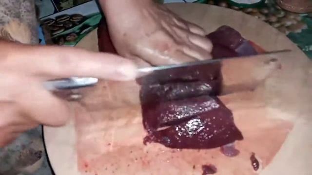 Сочьная жареннаяпечень  Юмшок,к,ина маззали          жигар  к,овуриш.
