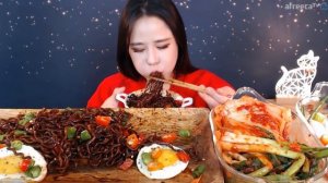 SUB) 청양고추듬뿍 불타는고추짜장X5 Mukbang eating show