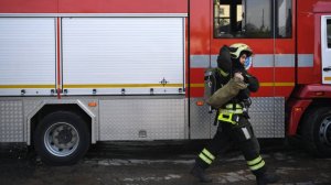 В подмосковной Шатуре загорелось здание торгового центра