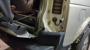 Демонтаж заднего бампера Discovery 3